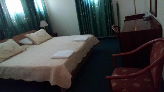 Rosary Sister Guest House Ein Karem Jeruzalem Buitenkant foto