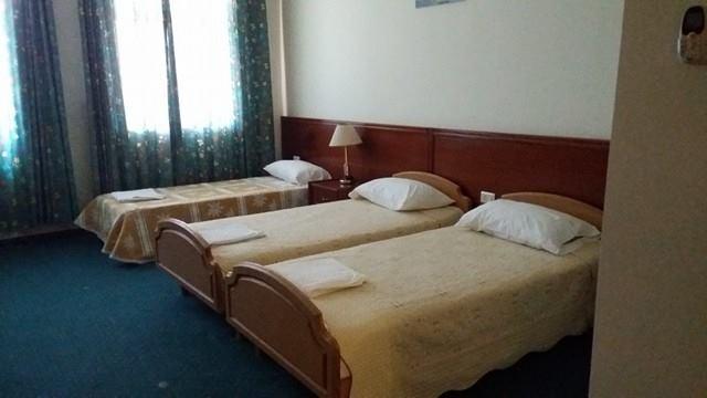 Rosary Sister Guest House Ein Karem Jeruzalem Buitenkant foto