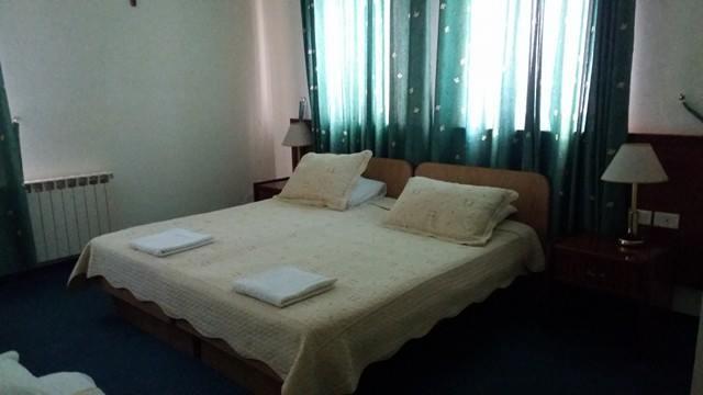 Rosary Sister Guest House Ein Karem Jeruzalem Buitenkant foto